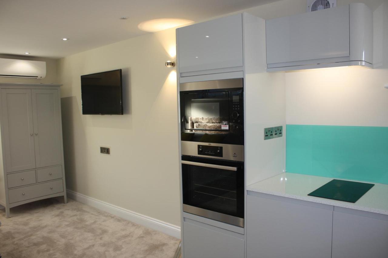 Frinton Escapes Apartment Exterior foto